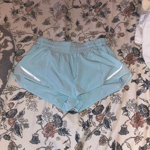 Lululemon hotty hots 2.5